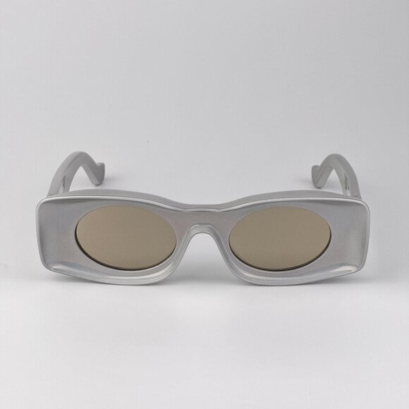 Loewe Paula’s Ibiza LW40033I Sunglasses – Sparkle Metallic Grey | Model LW40033 - Picture 3 of 9